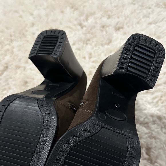 La Canadien Brown Suede Designer Boots NWOT - Picture 6 of 8